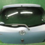 TOYOTA YARIS HATCHBACK 2005-2010 (NCP90/95) COMPUERTA TRASERA (2203)