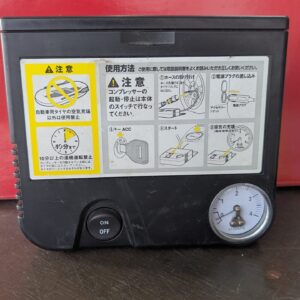 COMPRESOR PARA INFLAR NEUMÁTICOS 89105XD